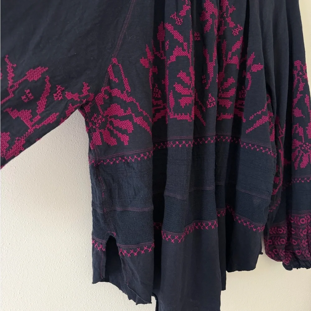 Free People Persuasion Embroidered Boho Floral Blouse size medium - Picture 13 of 14